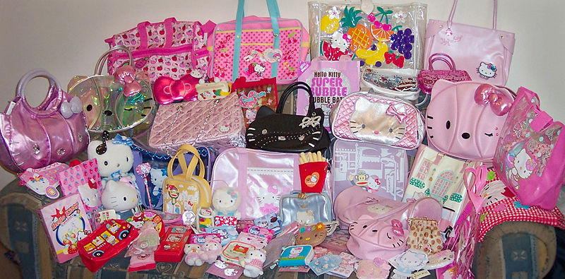 File:Hellokittymerch09.jpg